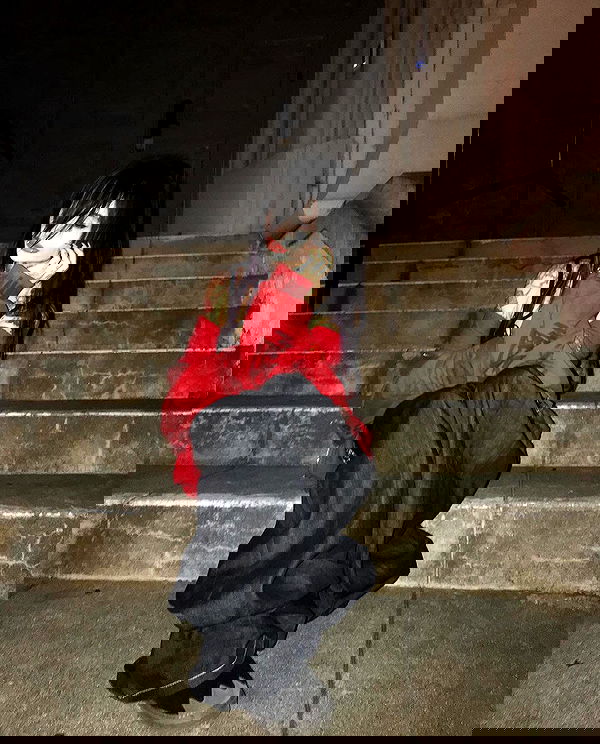 zommmbri image ~ Altpins