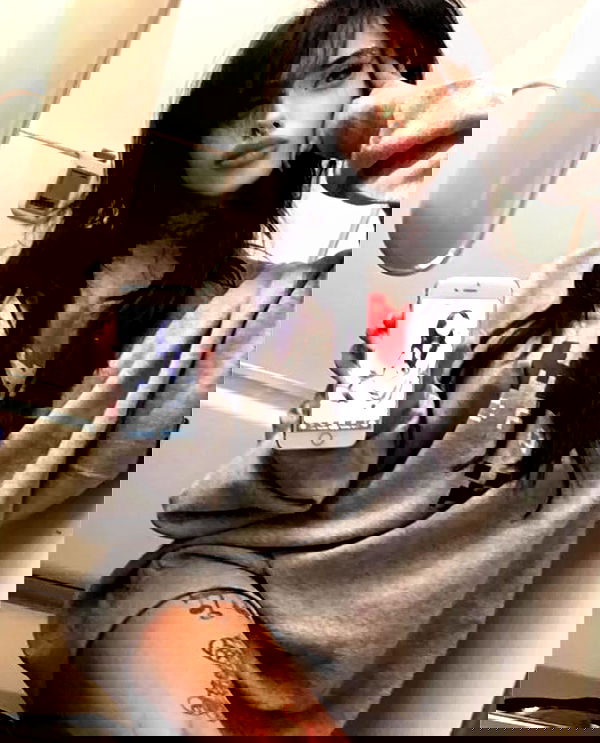 zommmbri image ~ Altpins