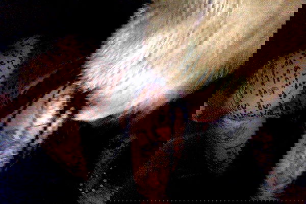 zommmbri image ~ Altpins