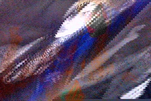 zommmbri image ~ Altpins