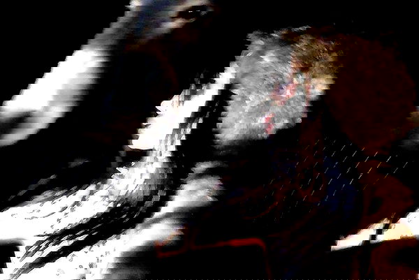 zommmbri image ~ Altpins