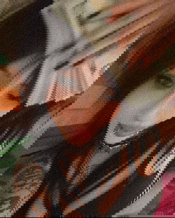 zommmbri image ~ Altpins