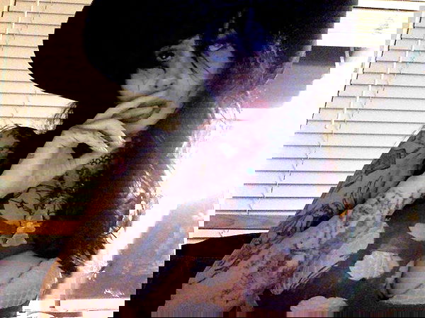 zommmbri image ~ Altpins