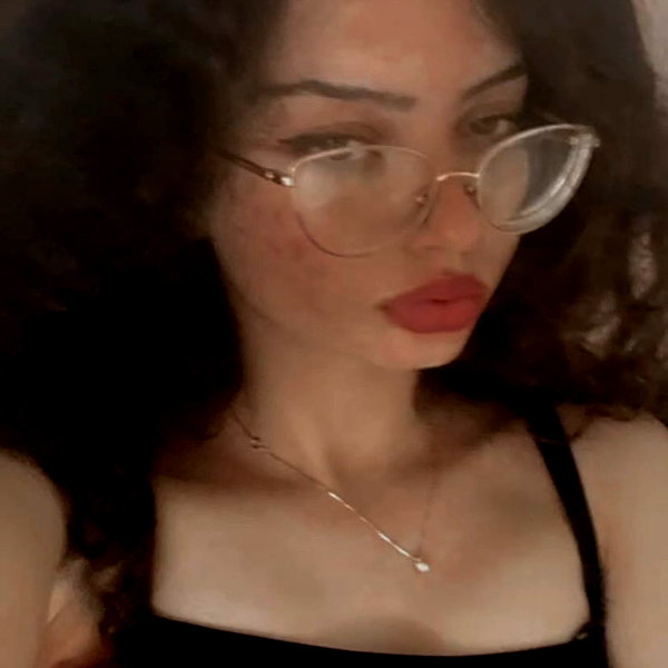 __yaheli_ instagram image archive image