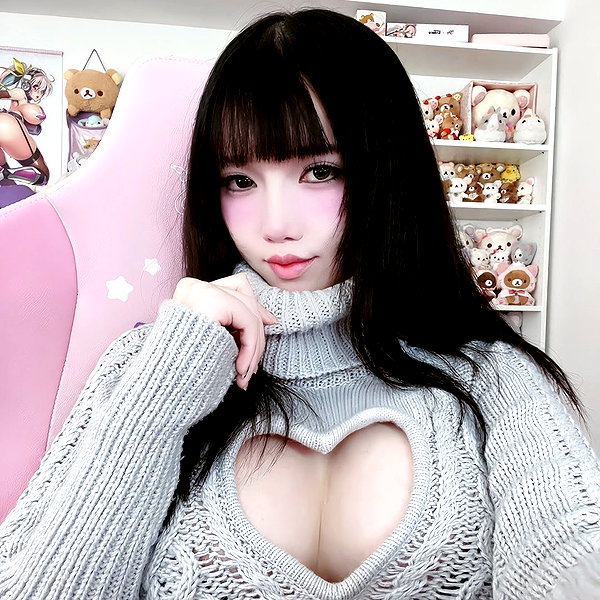 ari_n3ko instagram image archive image