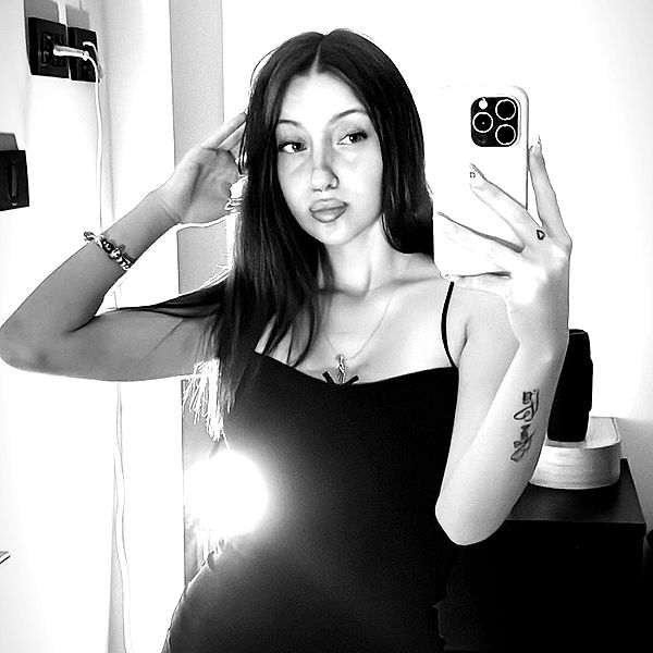 nikolll_._6 image ~ Altpins