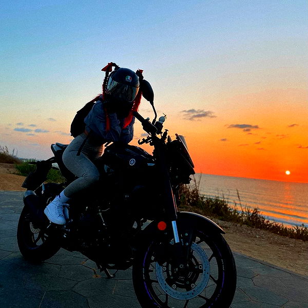 shanidahan7 image ~ Altpins