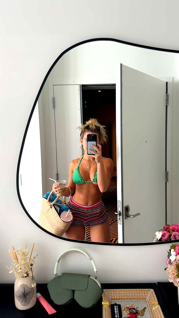 abbyy.irl image ~ Altpins