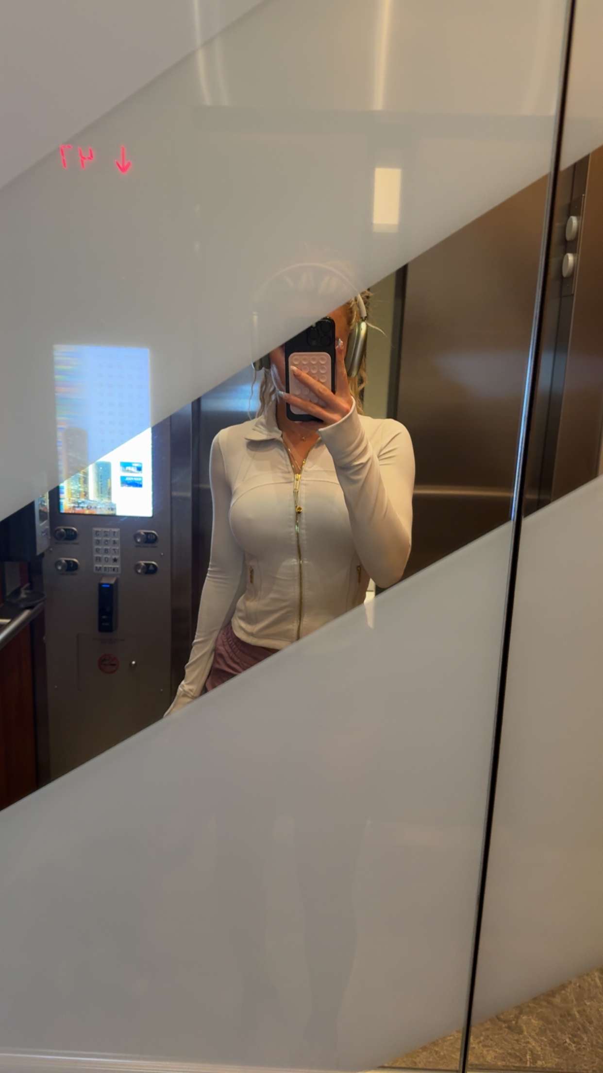 abbyy.irl snapchat image archive image