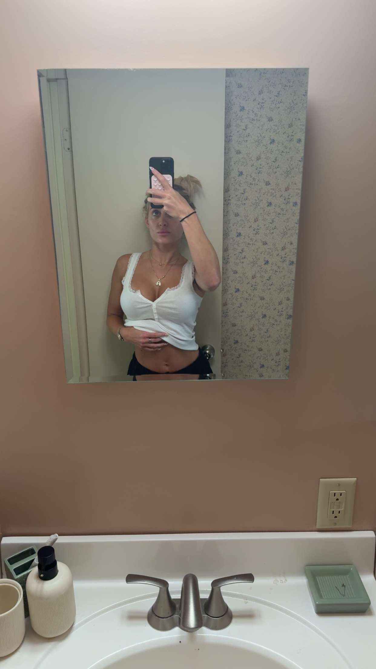 abbyy.irl snapchat image archive image