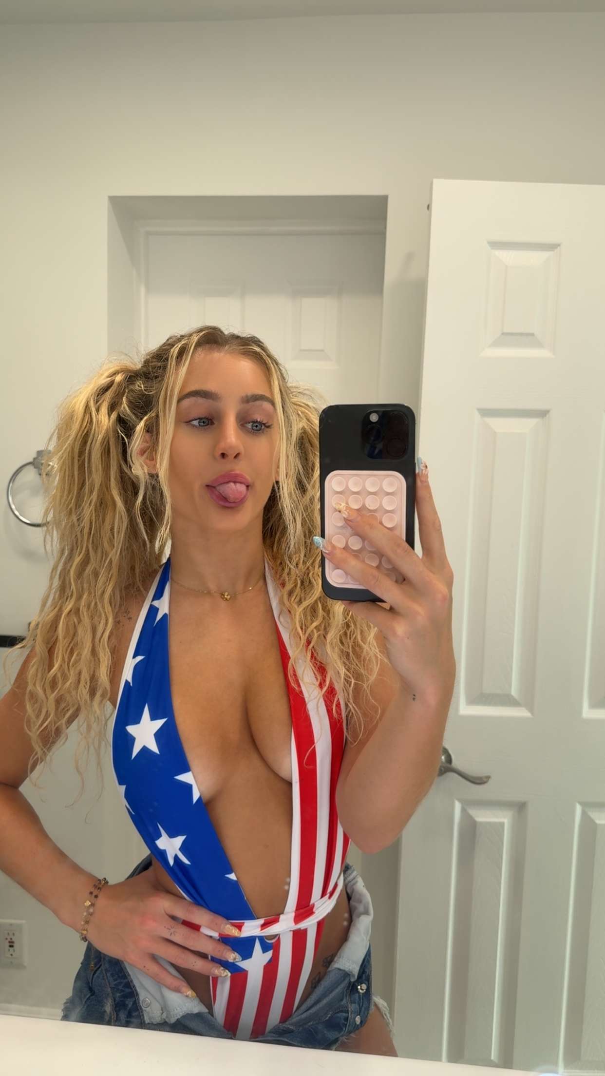 abbyy.irl snapchat image archive image