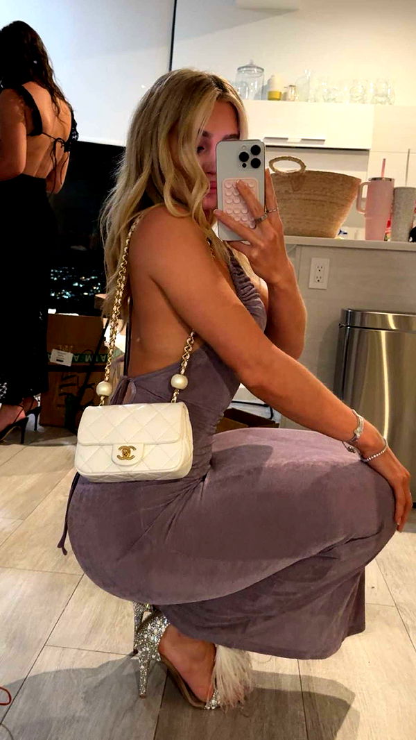 abbyy.irl image ~ Altpins