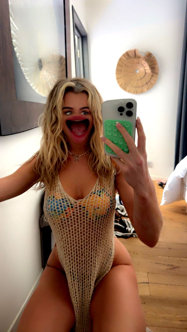 abbyy.irl image ~ Altpins