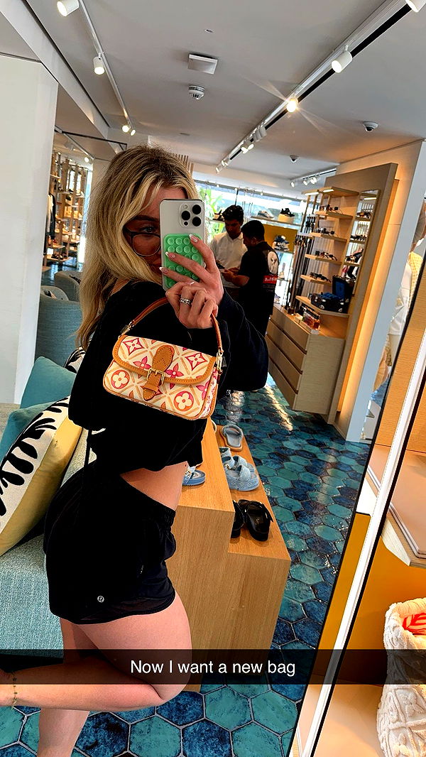 abbyy.irl image ~ Altpins