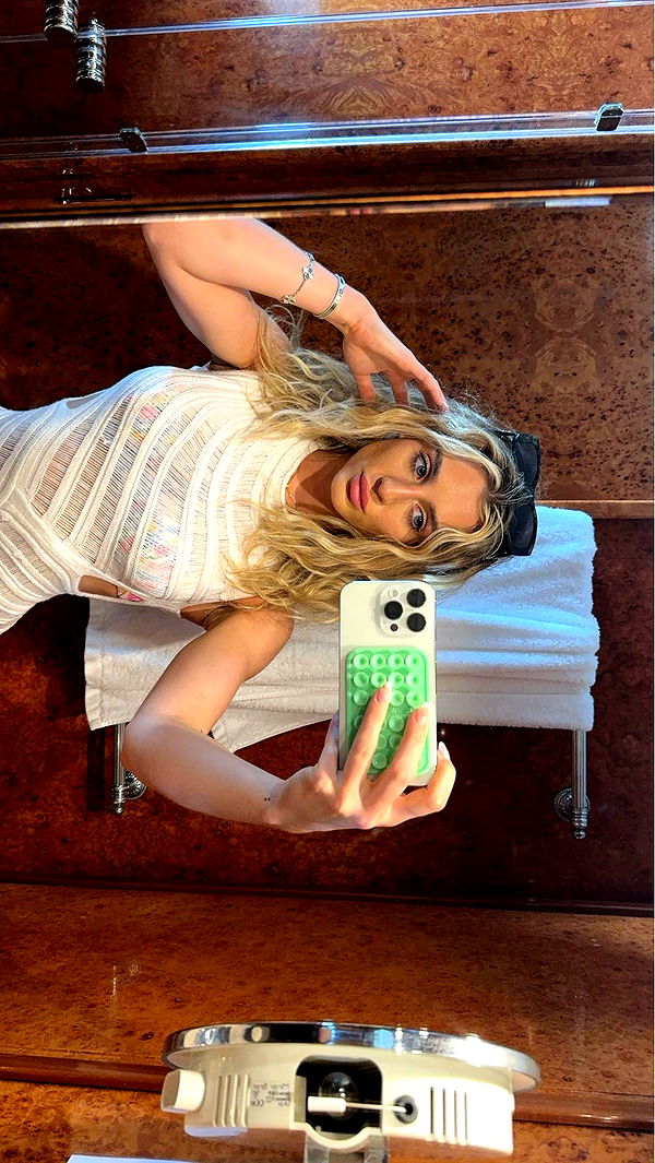 abbyy.irl image ~ Altpins