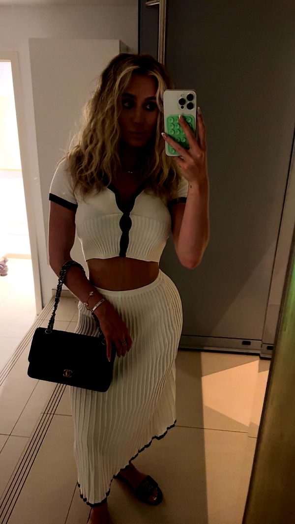 abbyy.irl image ~ Altpins