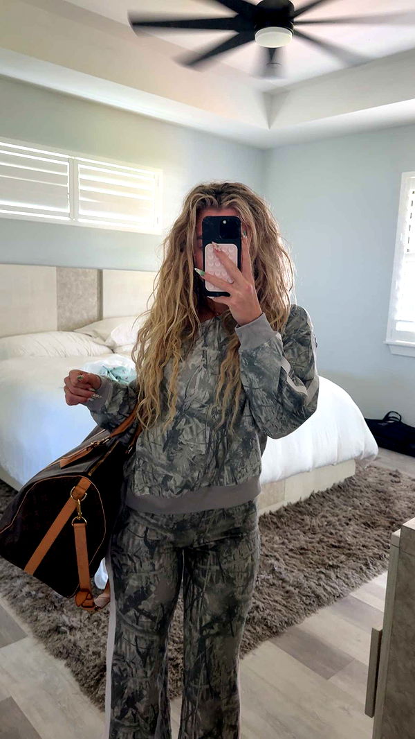 abbyy.irl image ~ Altpins