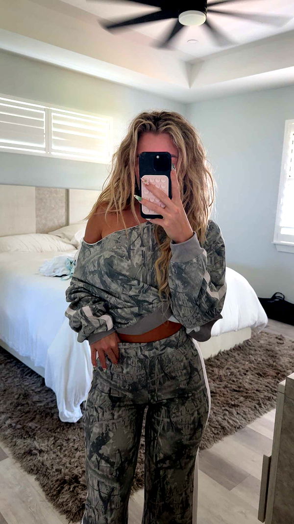 abbyy.irl image ~ Altpins