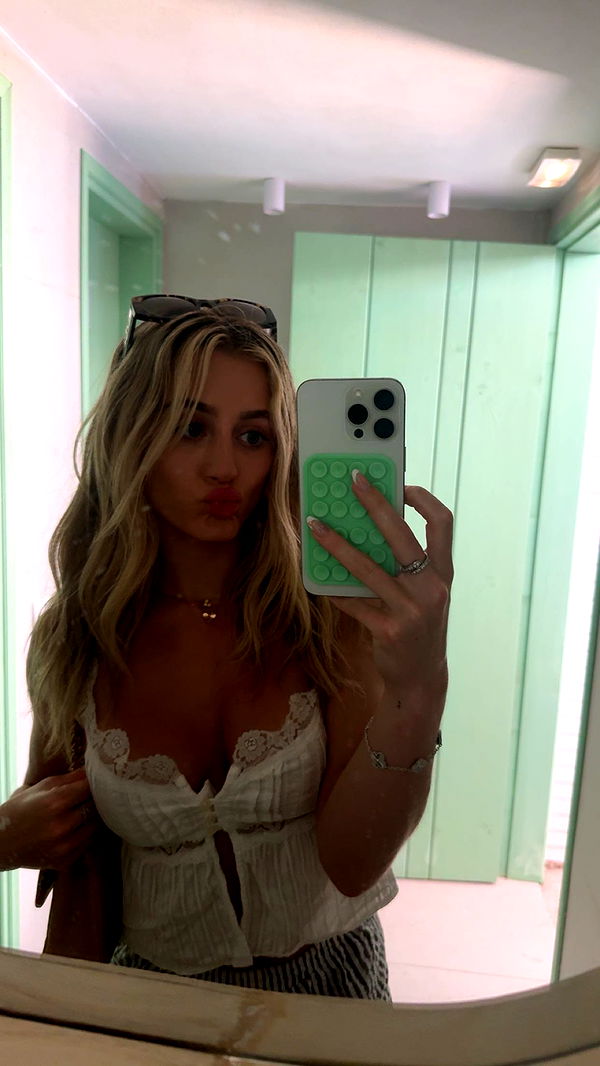 abbyy.irl image ~ Altpins