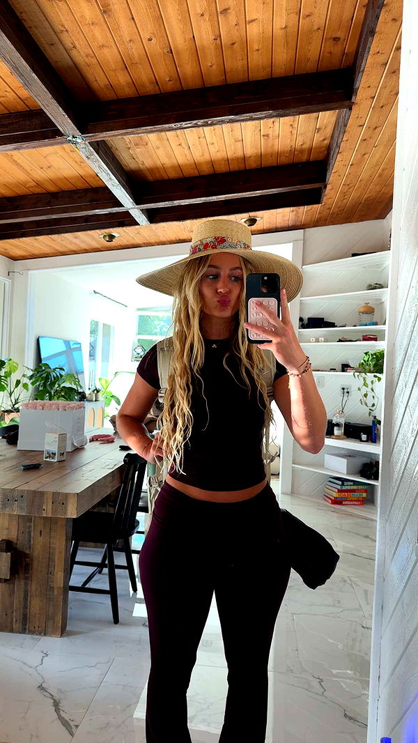 abbyy.irl image ~ Altpins