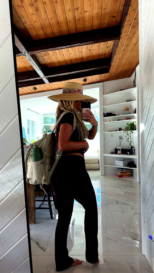 abbyy.irl image ~ Altpins