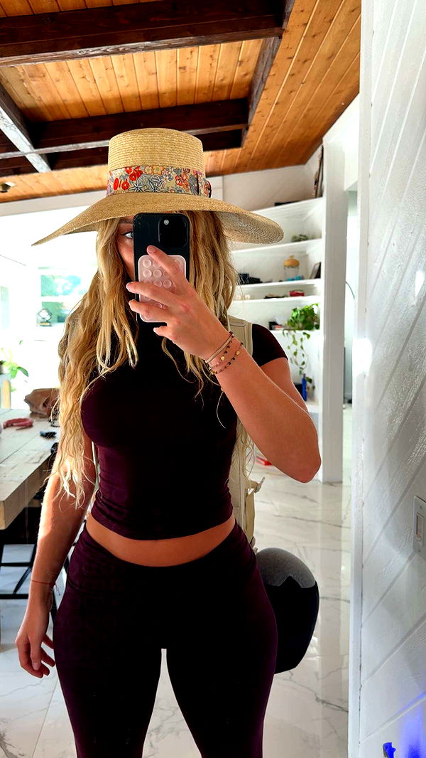 abbyy.irl image ~ Altpins