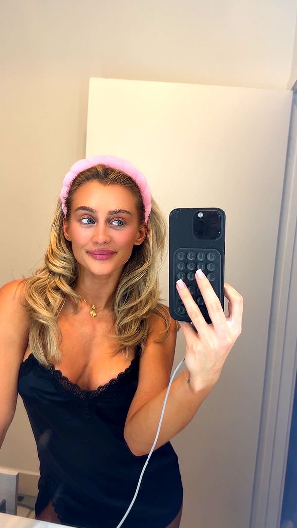 abbyy.irl image ~ Altpins