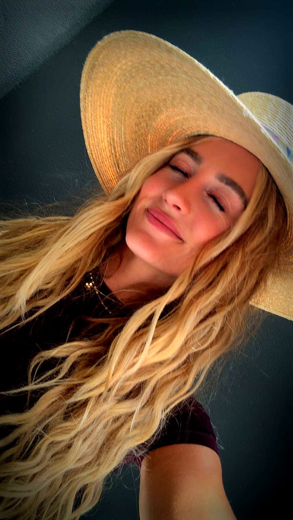 abbyy.irl image ~ Altpins