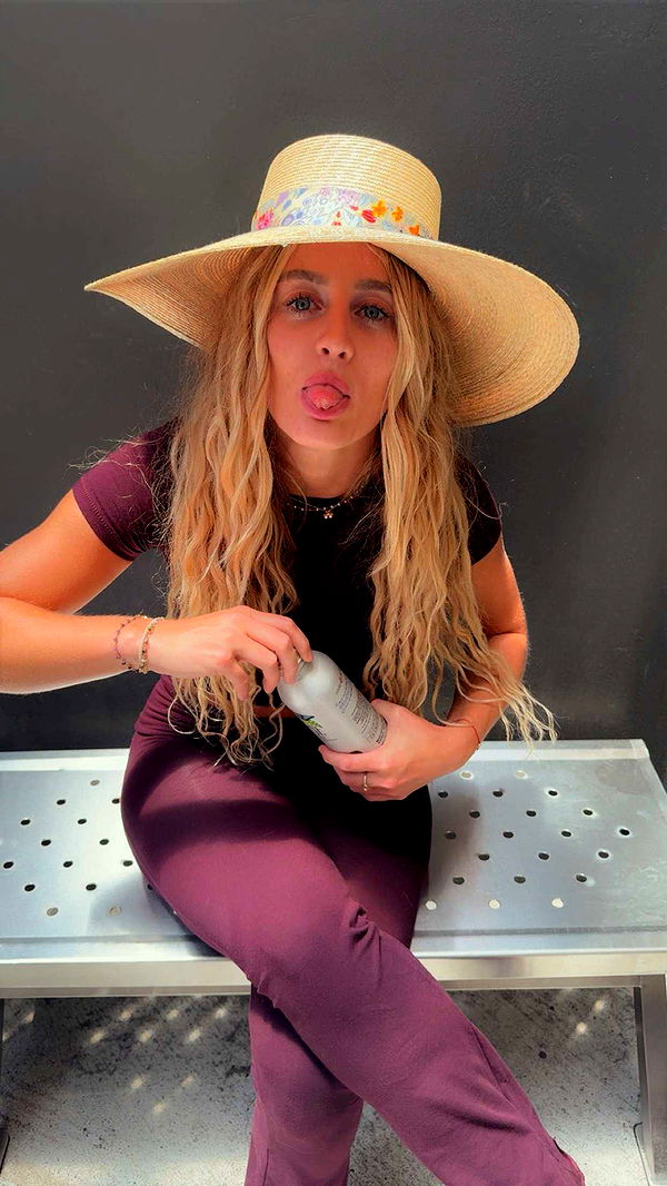 abbyy.irl image ~ Altpins