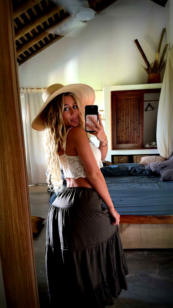 abbyy.irl image ~ Altpins