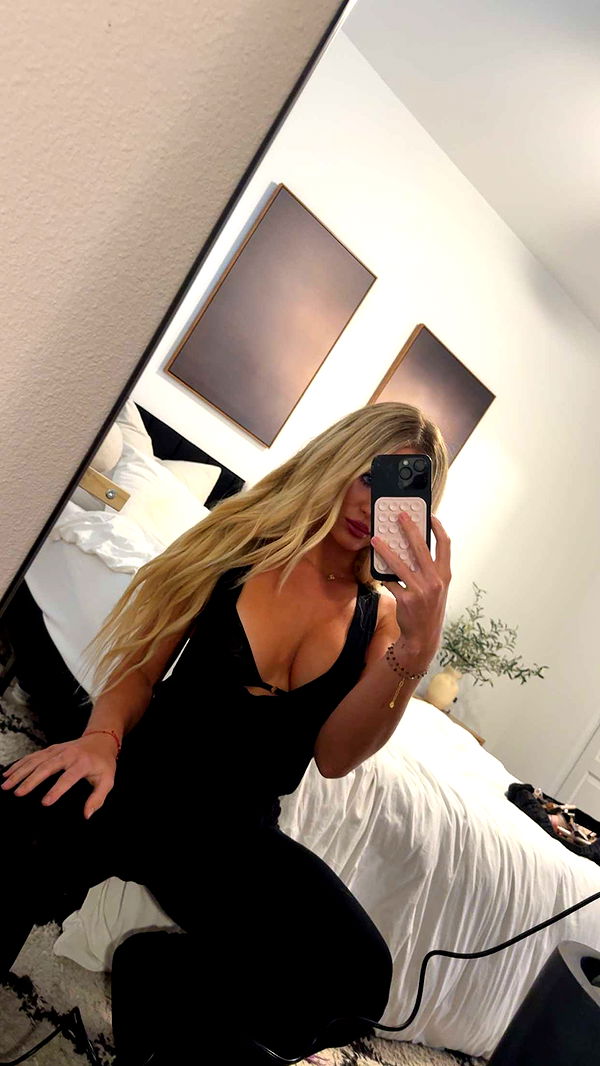 abbyy.irl image ~ Altpins