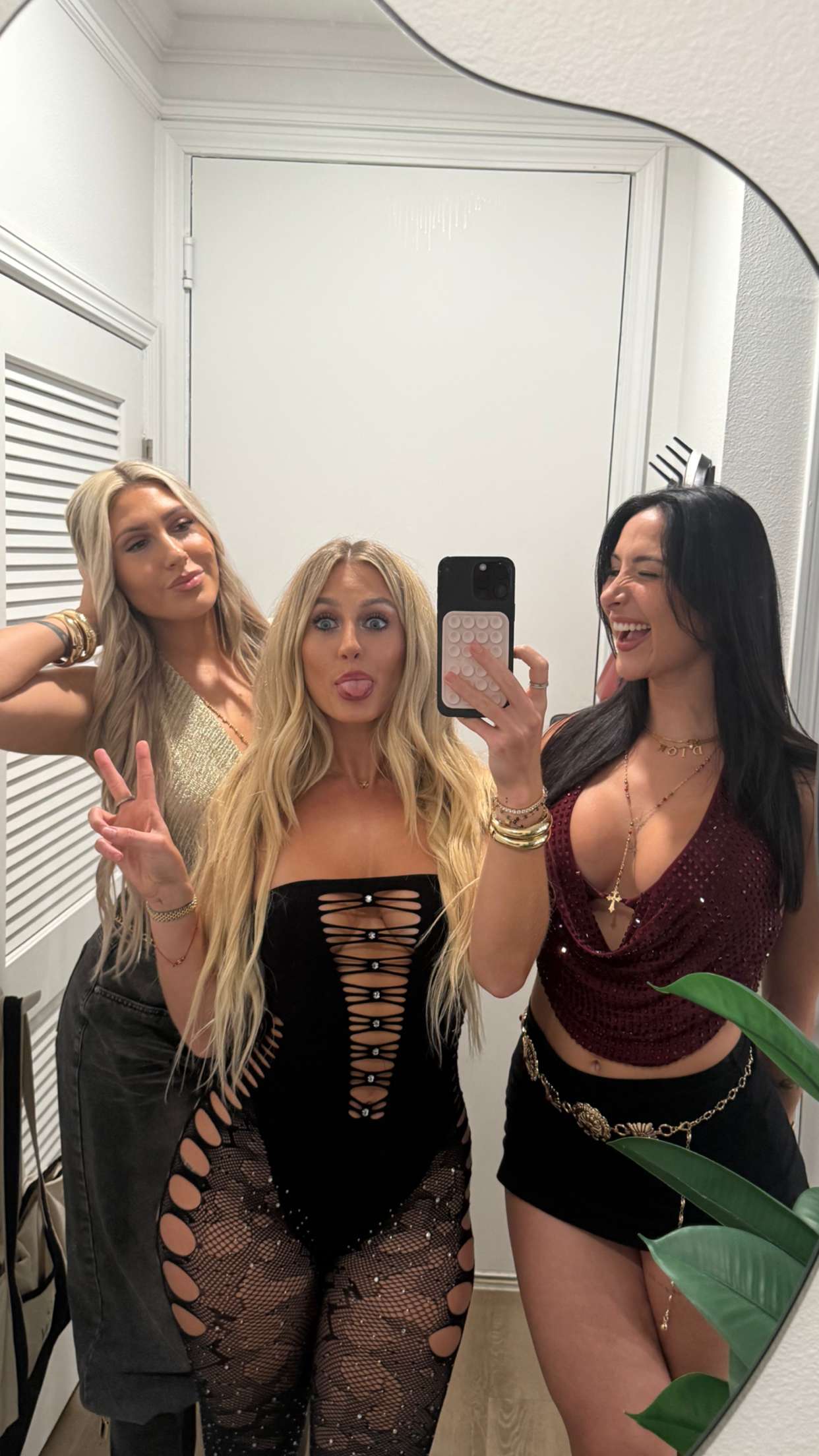 abbyy.irl snapchat image archive image