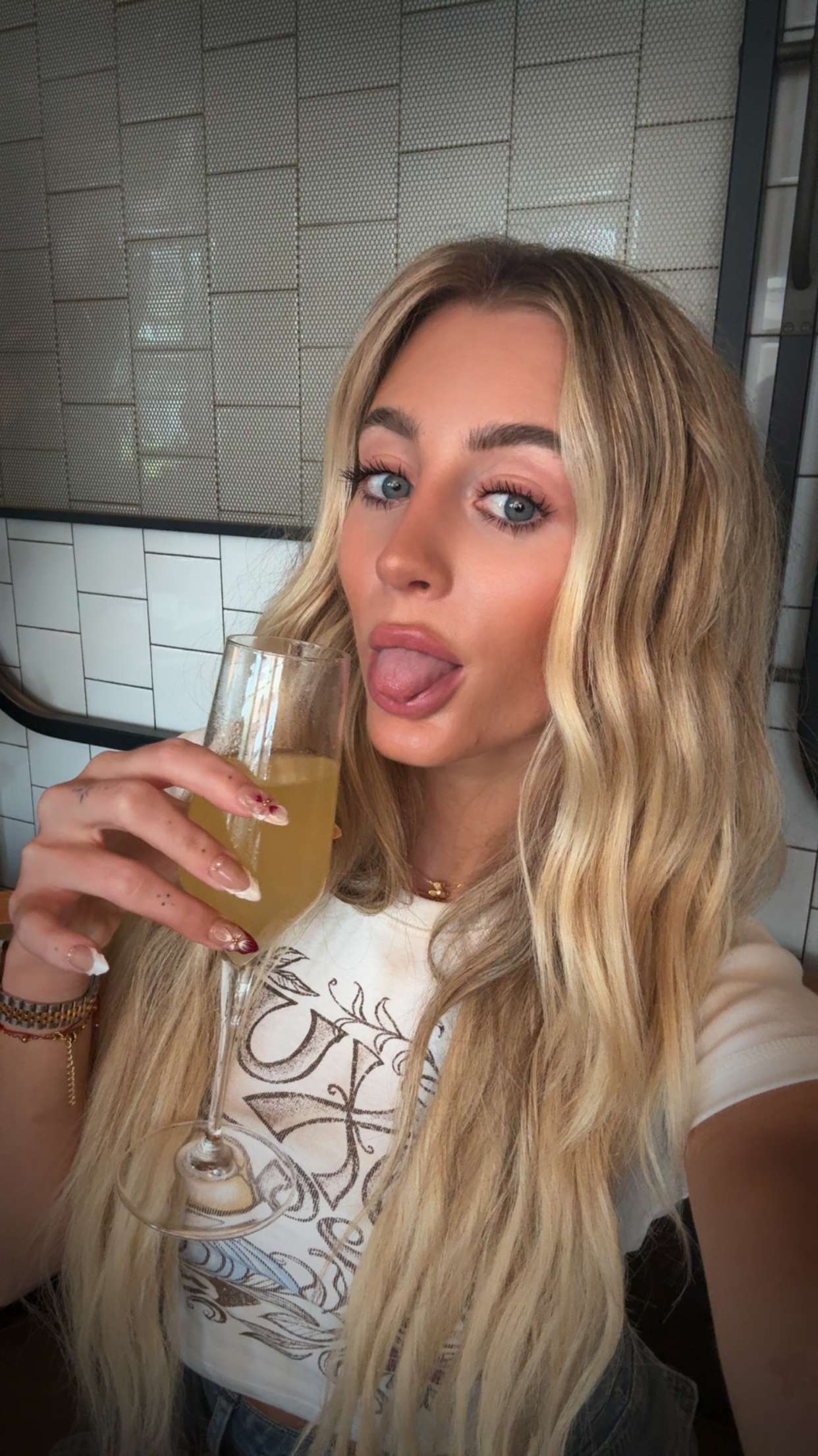 abbyy.irl snapchat image archive image