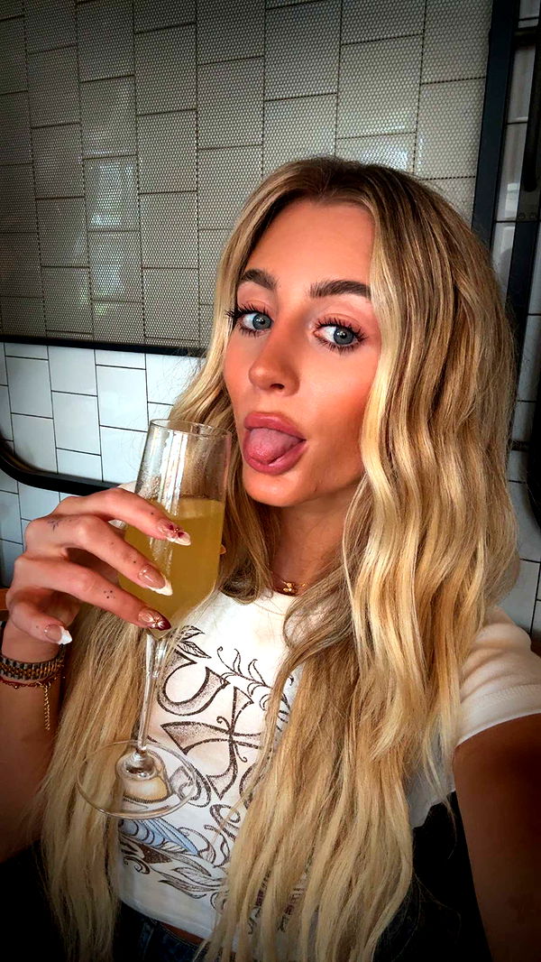 abbyy.irl image ~ Altpins