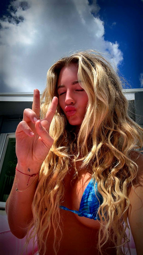 abbyy.irl image ~ Altpins