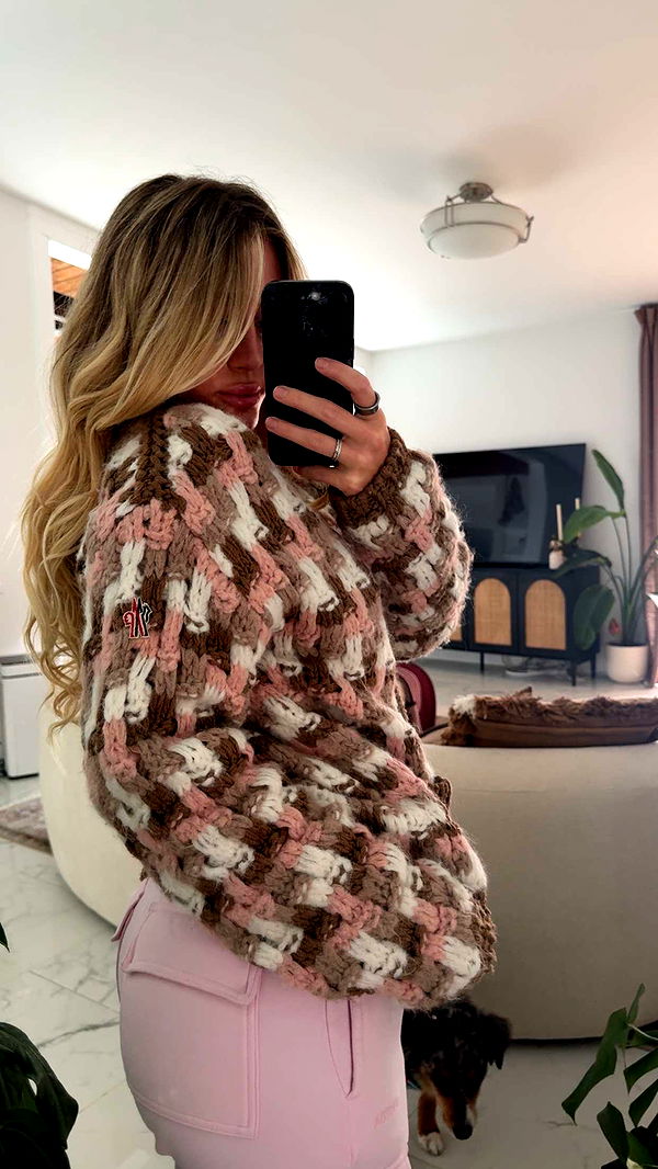 abbyy.irl image ~ Altpins