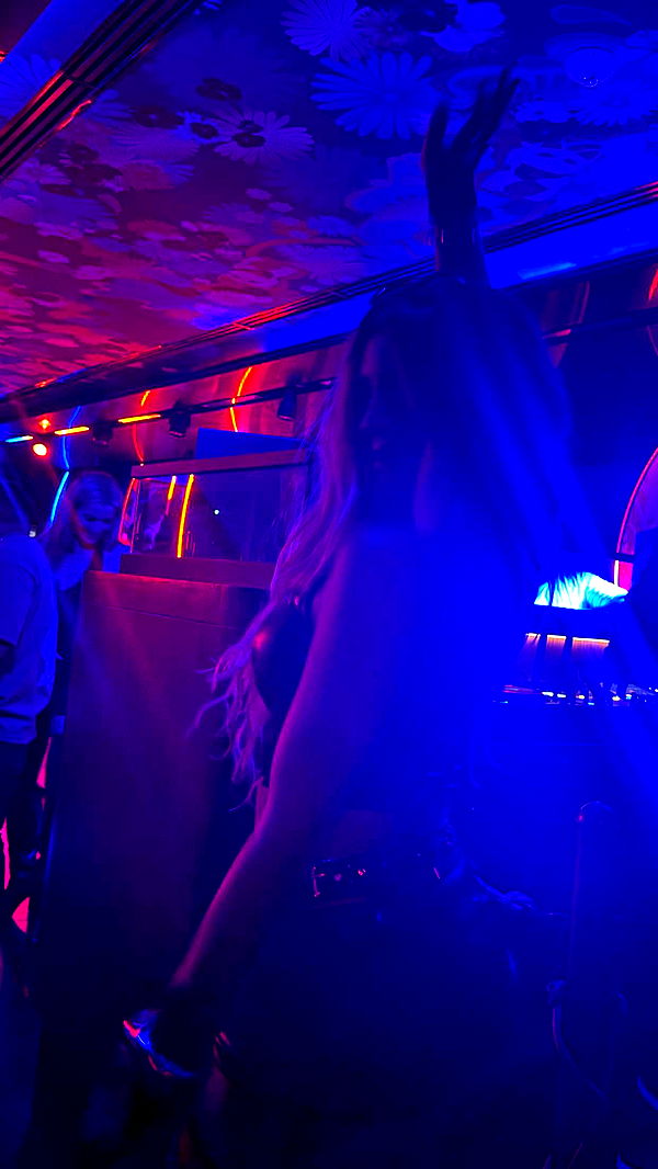 abbyy.irl image ~ Altpins