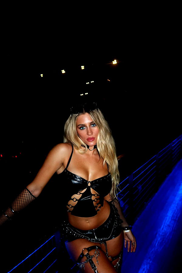 abbyy.irl image ~ Altpins