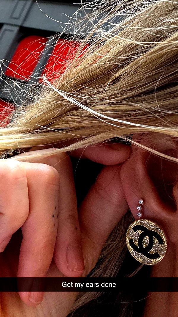 abbyy.irl image ~ Altpins