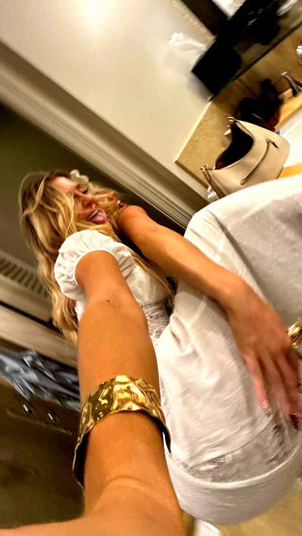 abbyy.irl image ~ Altpins