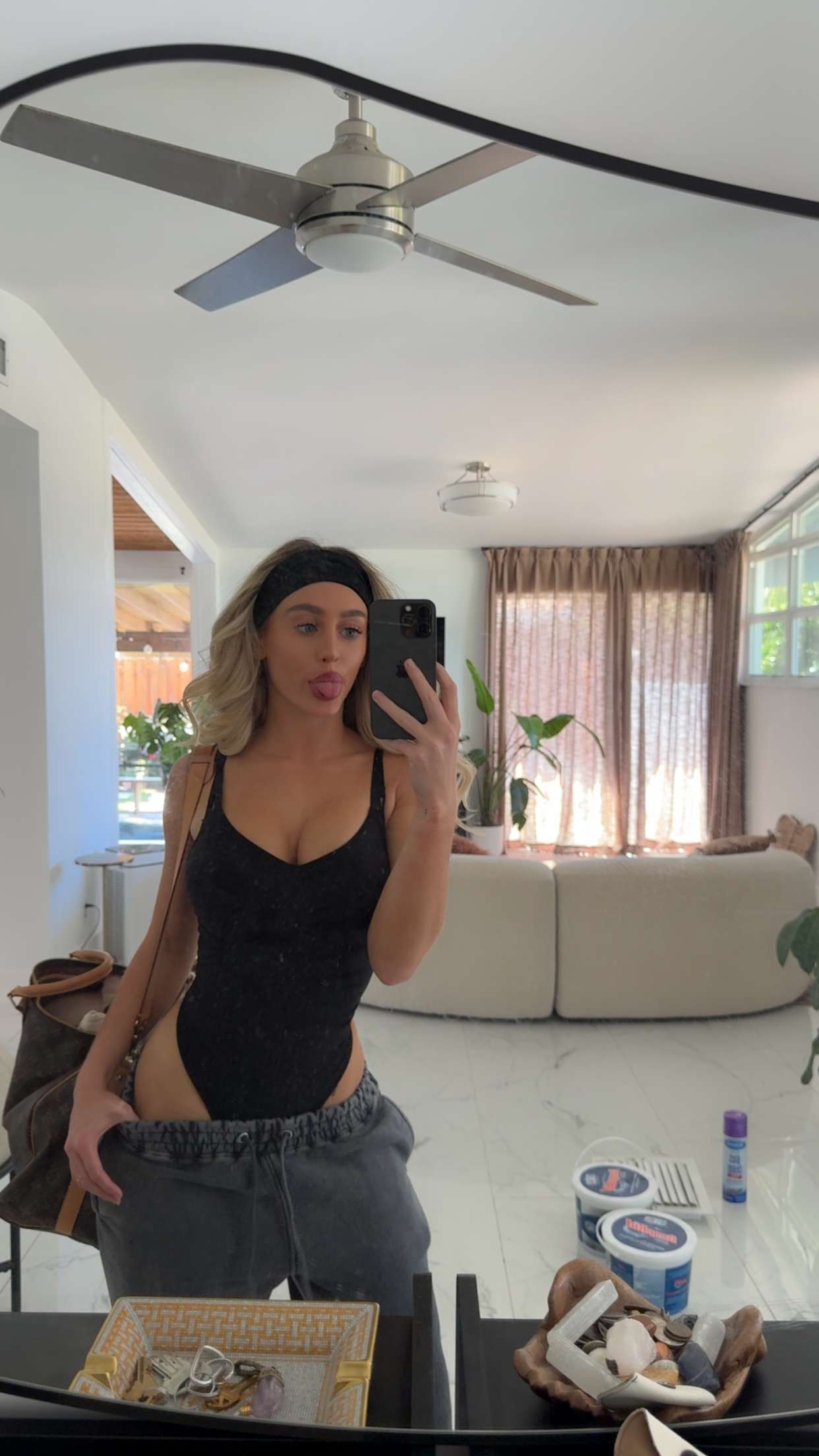 abbyy.irl snapchat image archive image