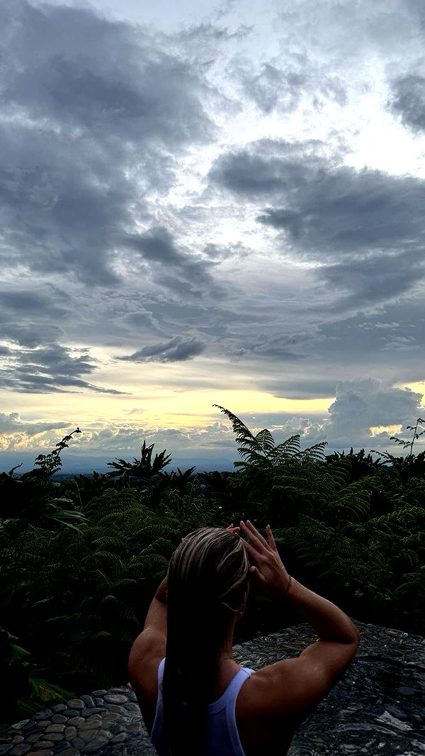 abbyy.irl image ~ Altpins