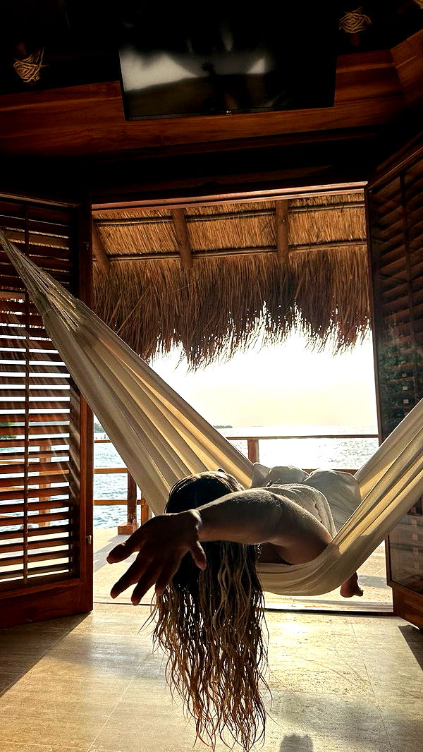 abbyy.irl image ~ Altpins