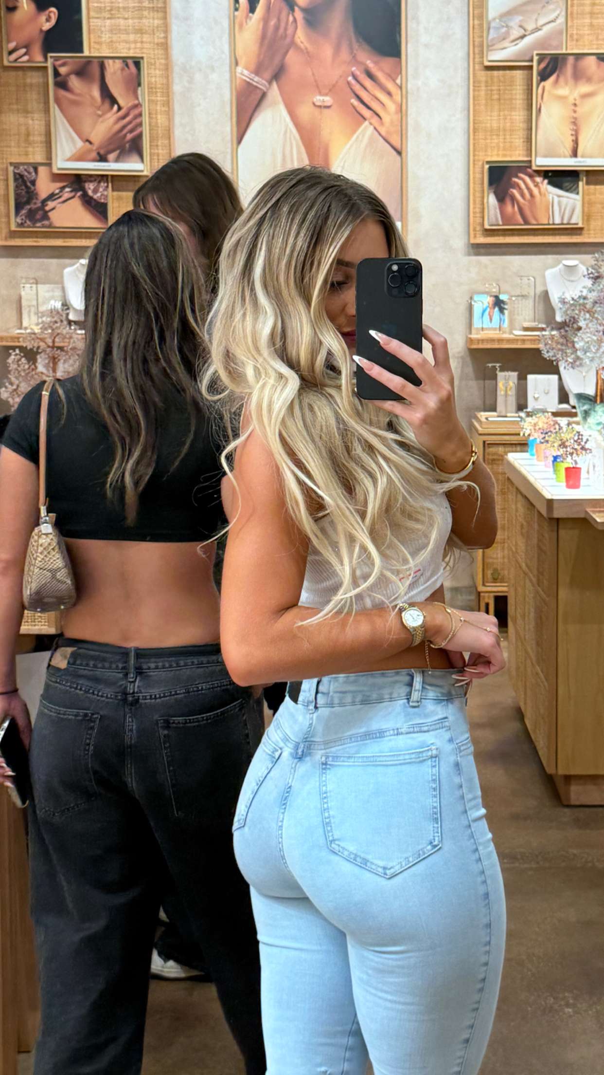 abbyy.irl snapchat image archive image