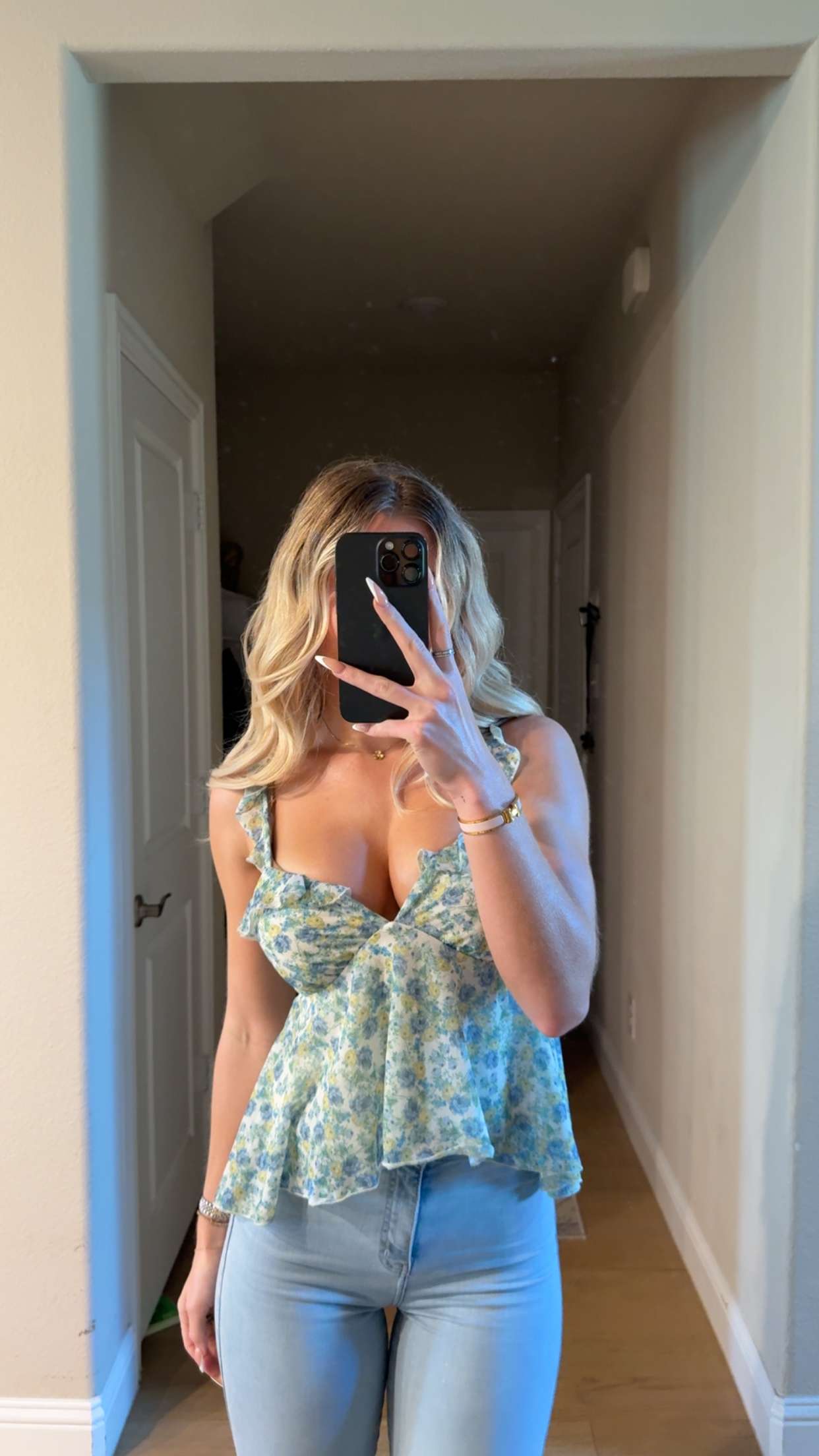 abbyy.irl snapchat image archive image