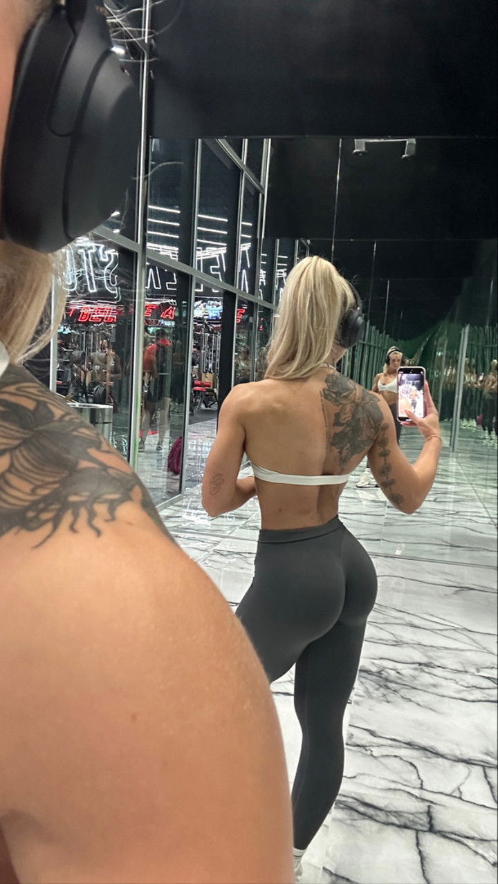 abigailwhhitee snapchat image archive image