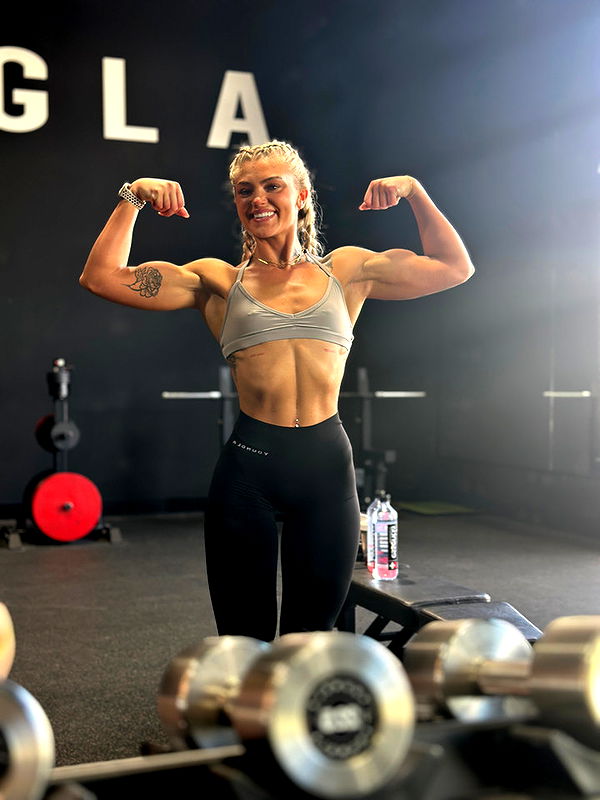 abigailwhhitee image ~ Altpins