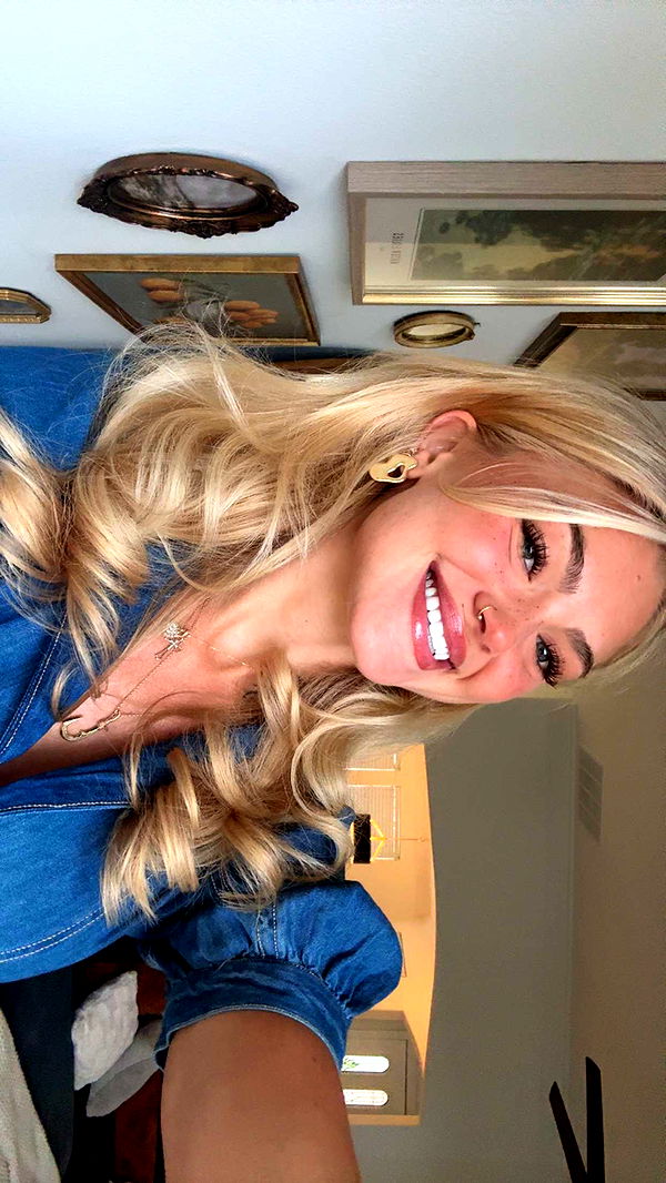 abigailwhhitee image ~ Altpins