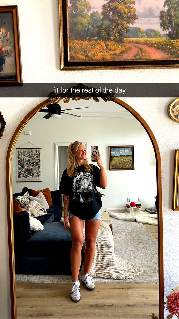 abigailwhhitee image ~ Altpins