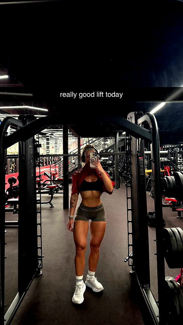 abigailwhhitee image ~ Altpins